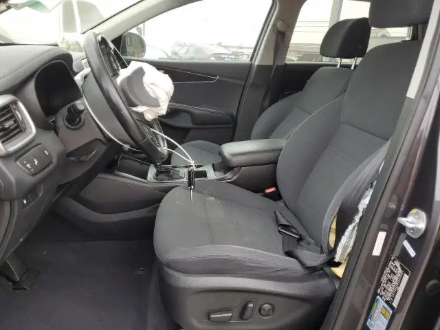 2017 KIA SORENTO LX