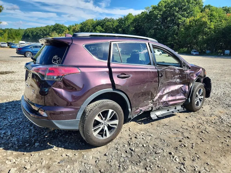 2018 TOYOTA RAV4 XLE  