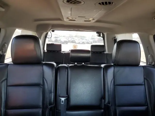 2015 NISSAN ARMADA SV  