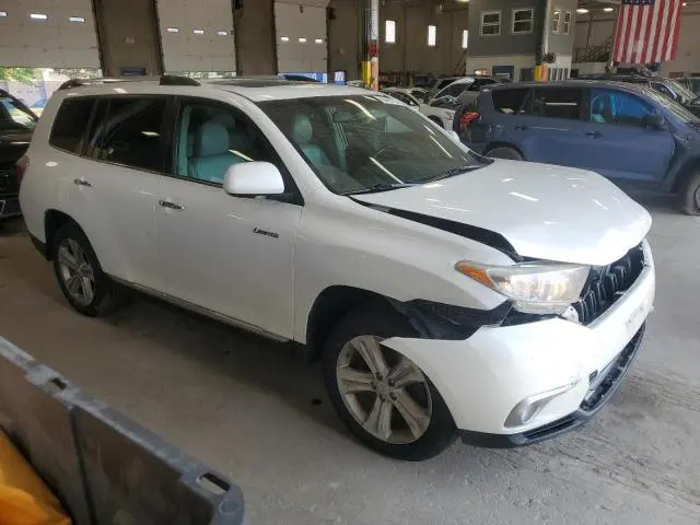 2013 TOYOTA HIGHLANDER LIMITED  