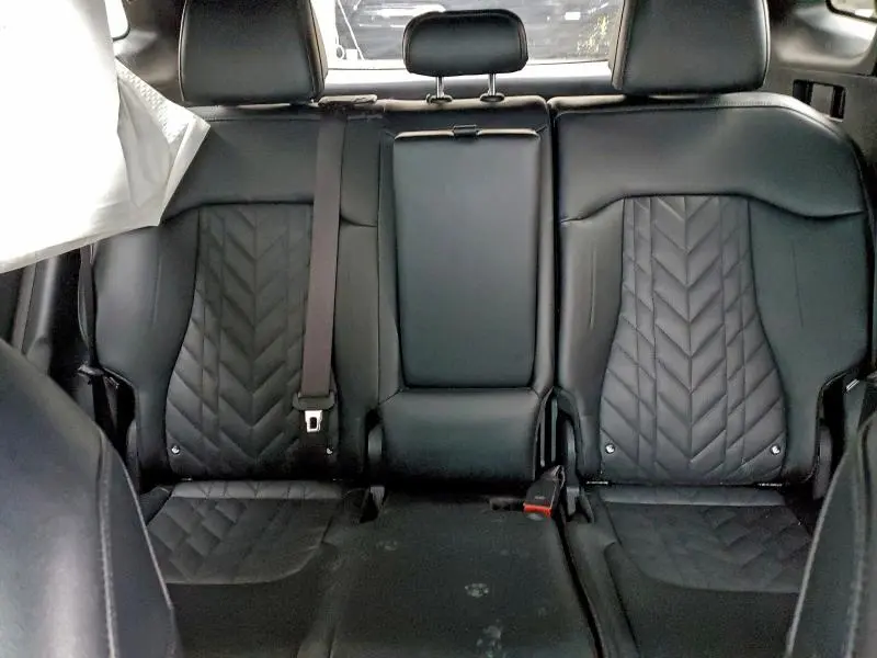 2023 KIA SPORTAGE X LINE  