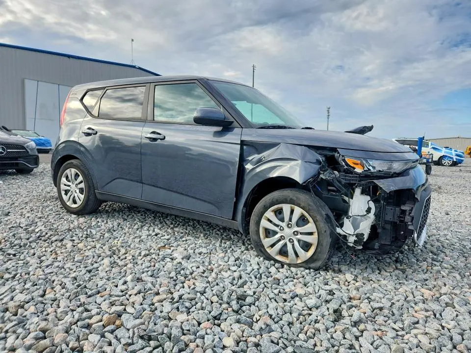 2021 KIA SOUL LX  