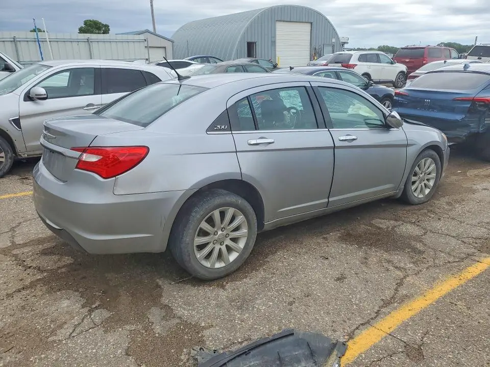 2014 CHRYSLER 200 LIMITED  
