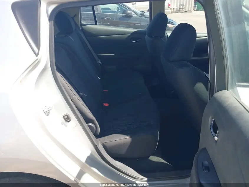 2015 NISSAN LEAF S