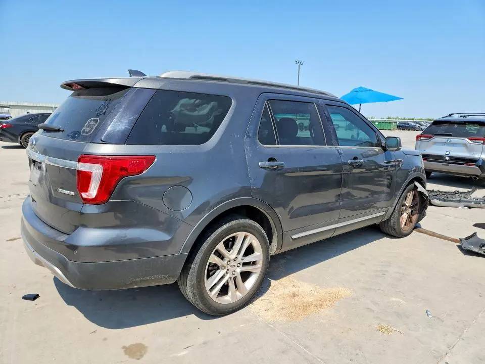 2016 FORD EXPLORER XLT  