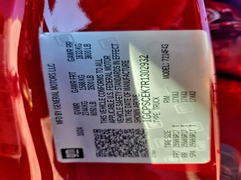 2024 CHEVROLET COLORADO LT  