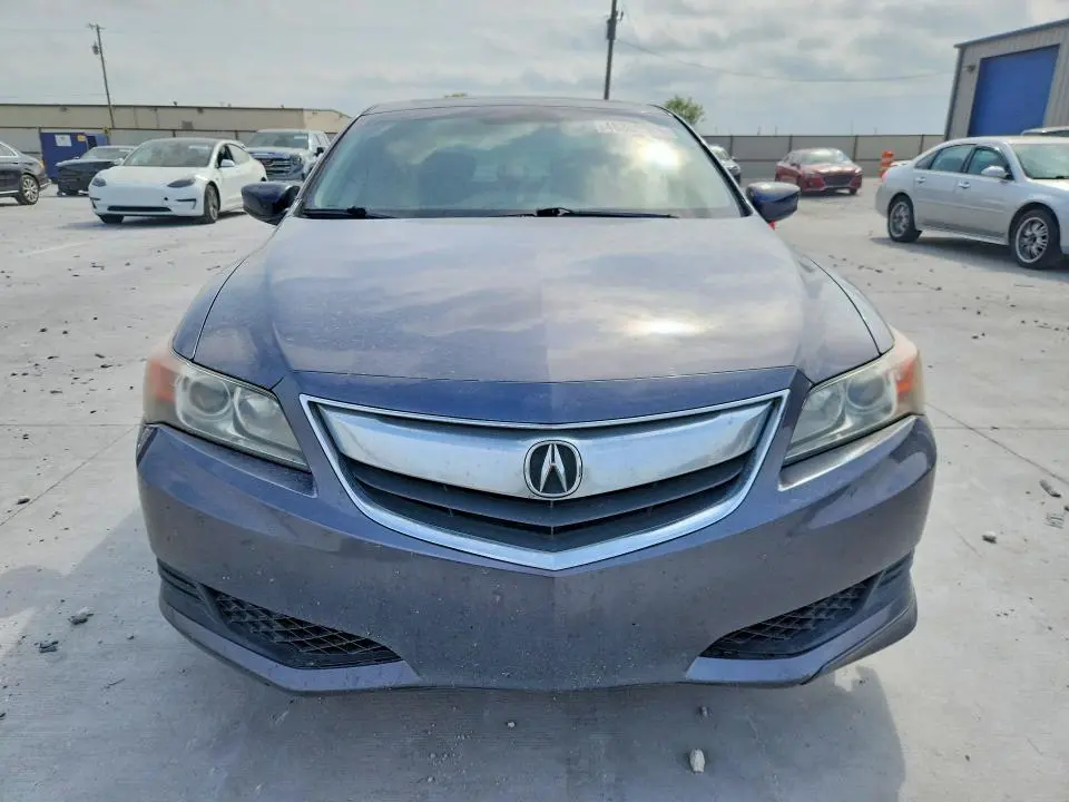 2015 ACURA ILX 20  