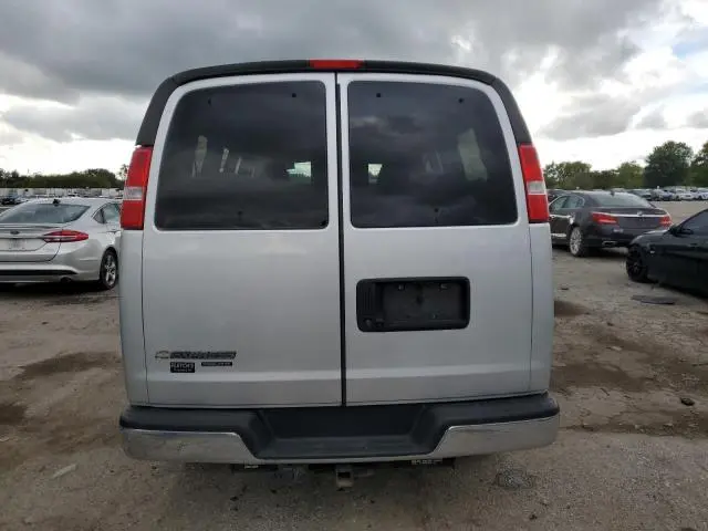 2016 CHEVROLET EXPRESS G2500 LT  