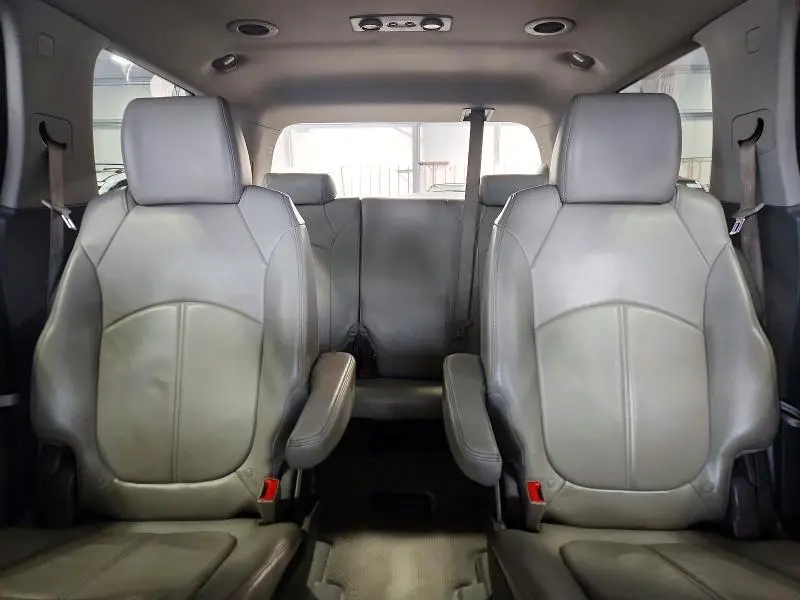 2013 GMC ACADIA SLT-1  