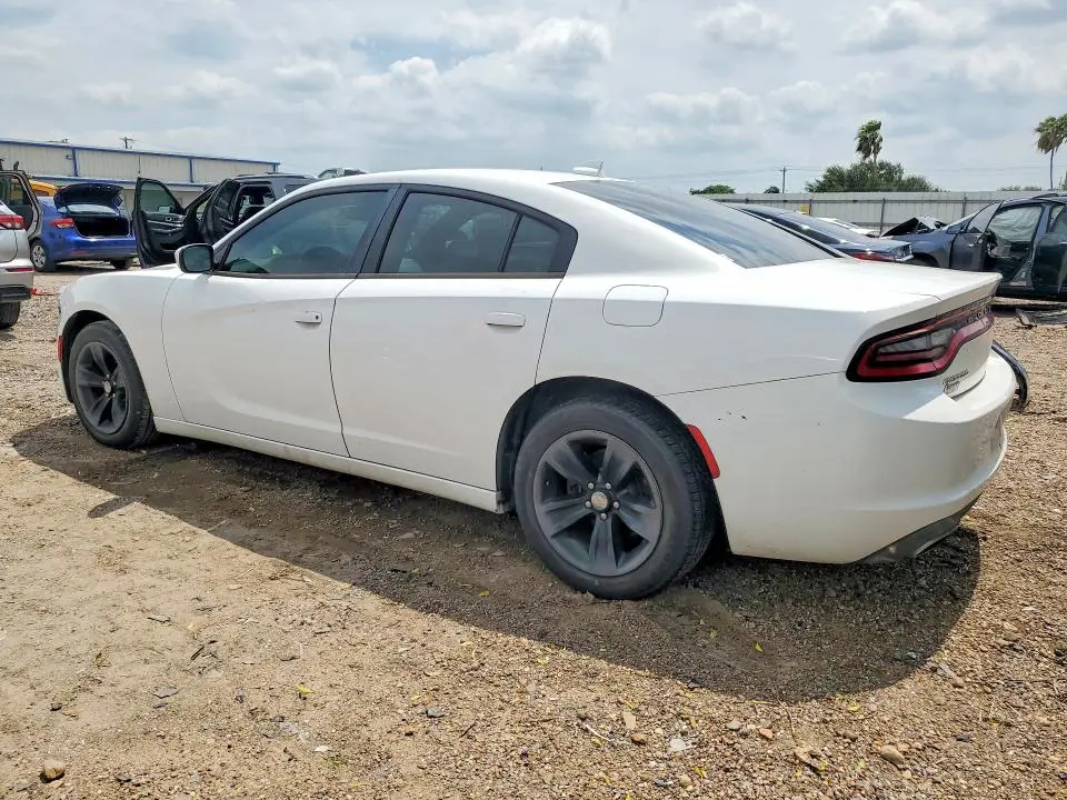 2016 DODGE CHARGER SXT  