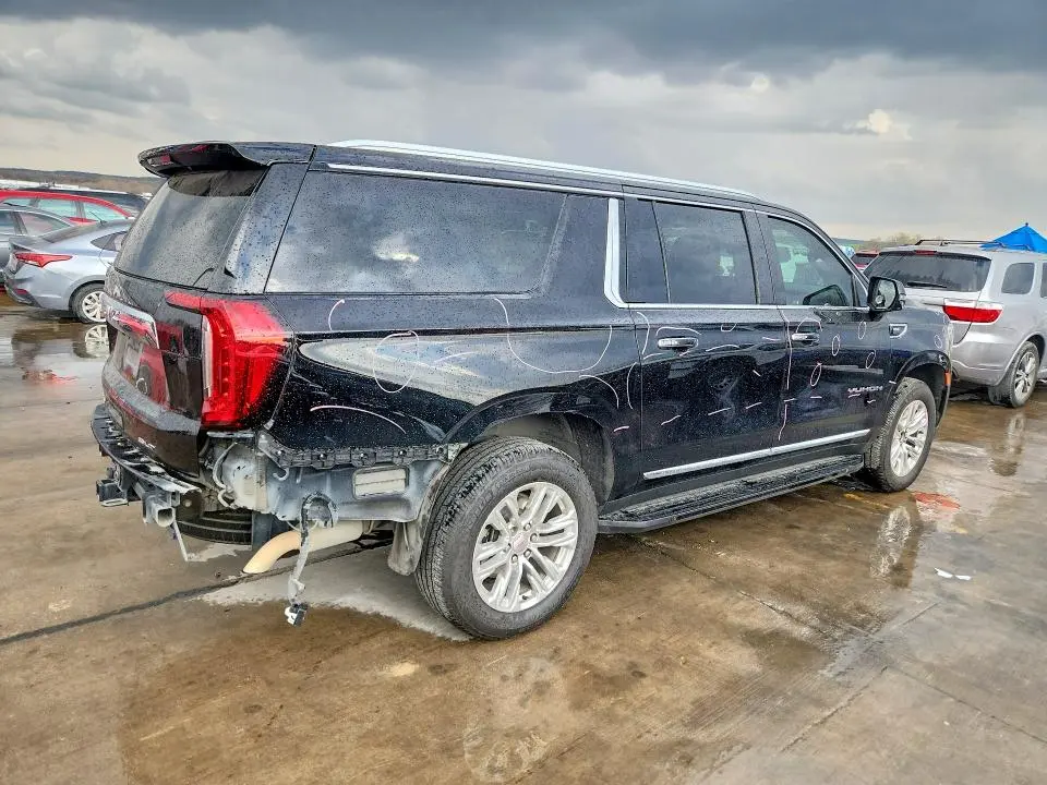 2022 GMC YUKON XL K1500 SLT  