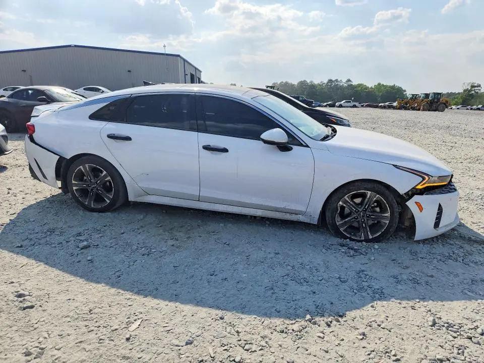 2022 KIA K5 EX  