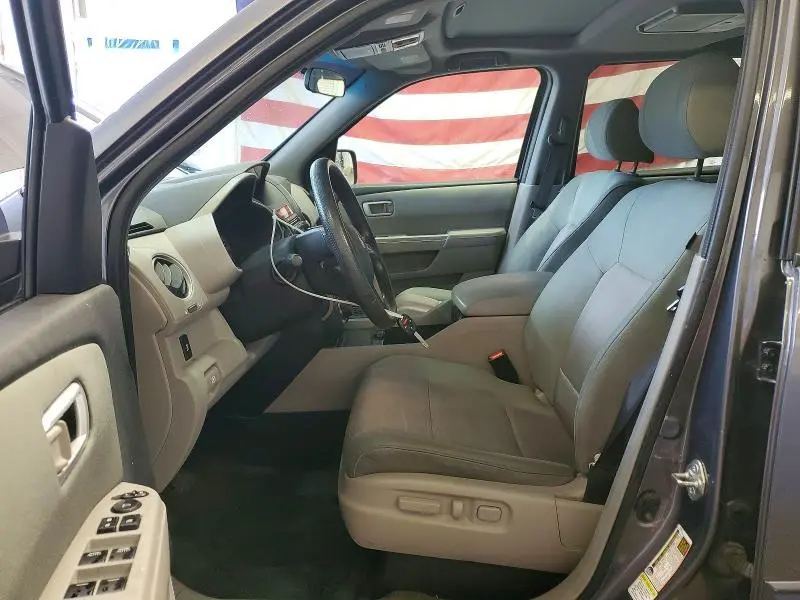 2015 HONDA PILOT SE  