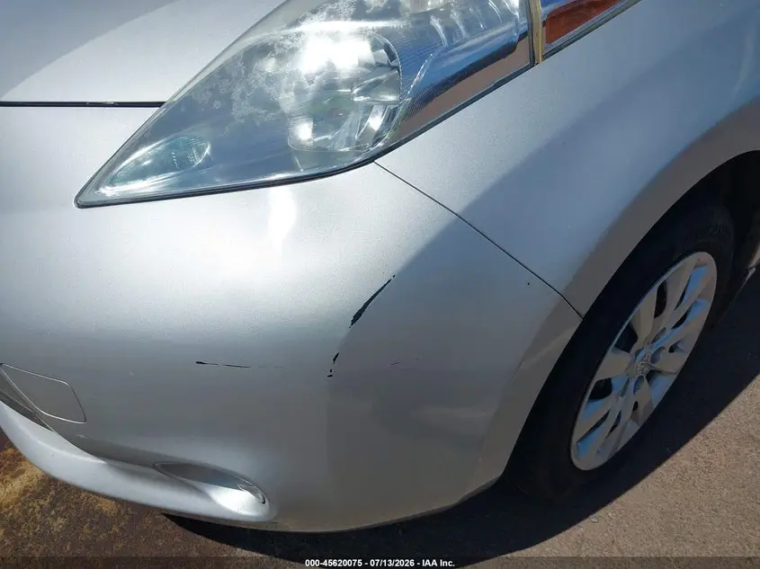 2015 NISSAN LEAF S