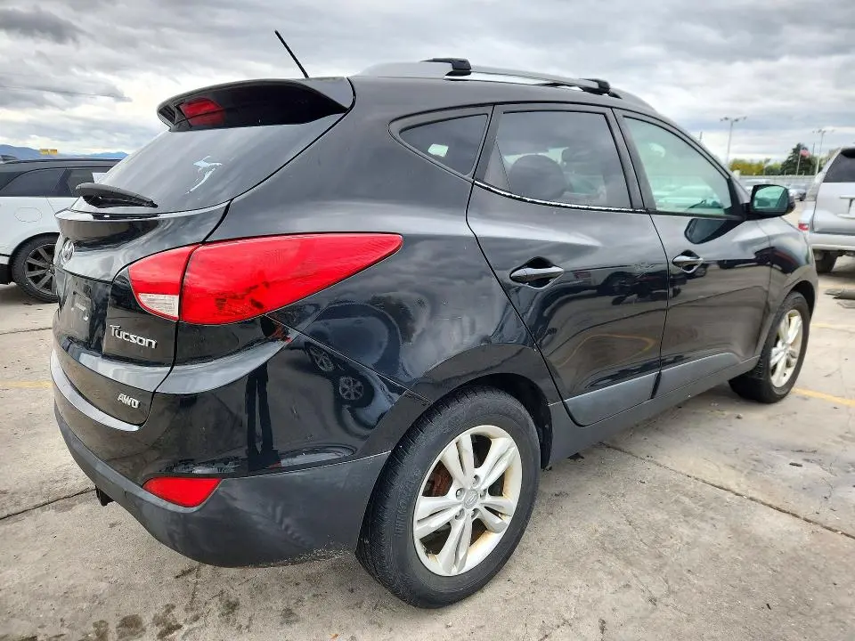 2012 HYUNDAI TUCSON GLS  