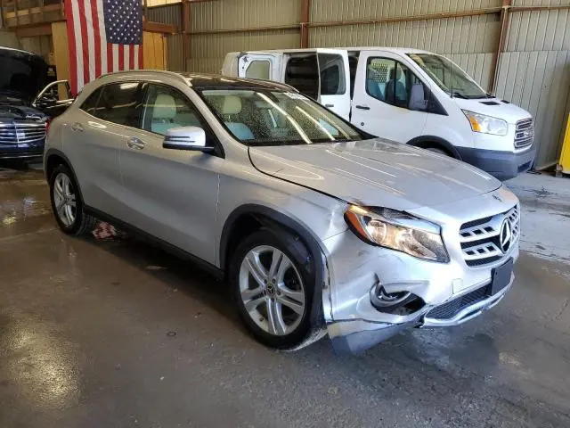 2020 MERCEDES-BENZ GLA 250 4MATIC  