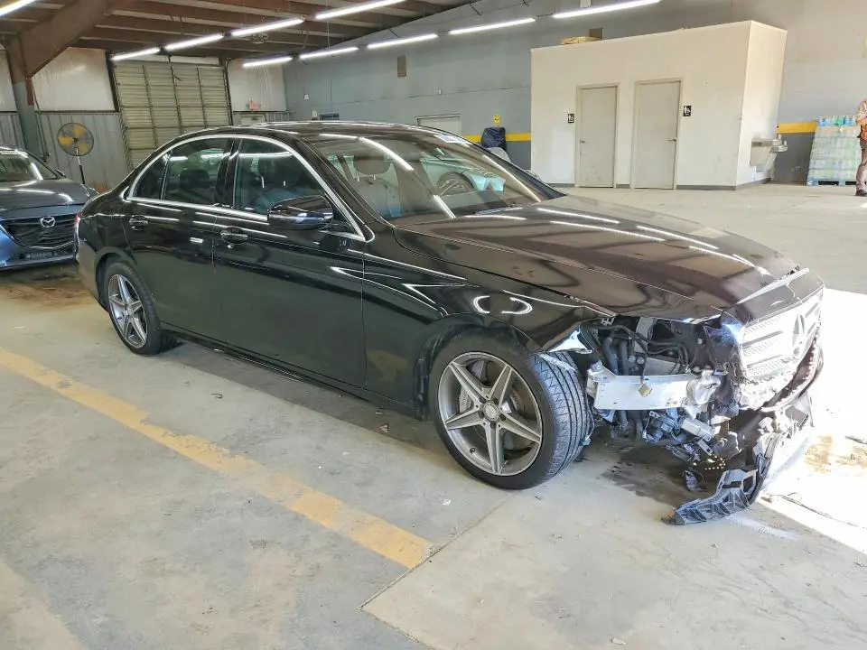 2017 MERCEDES-BENZ E 300  