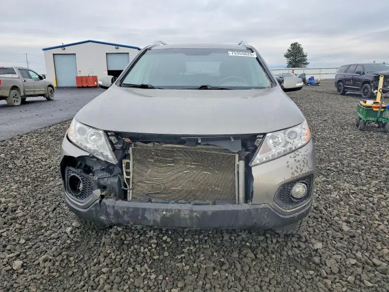 2011 KIA SORENTO   