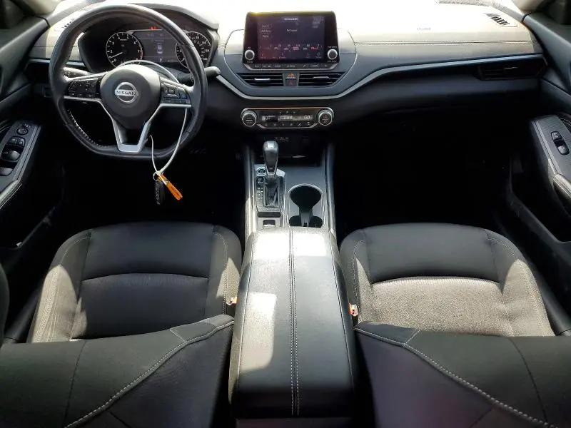 2019 NISSAN ALTIMA SV  