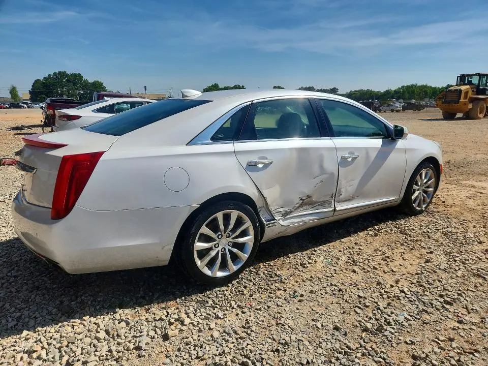 2016 CADILLAC XTS LUXURY COLLECTION  