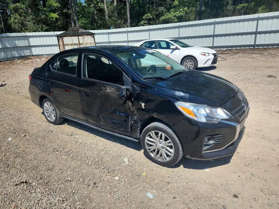 2024 MITSUBISHI MIRAGE G4 ES  