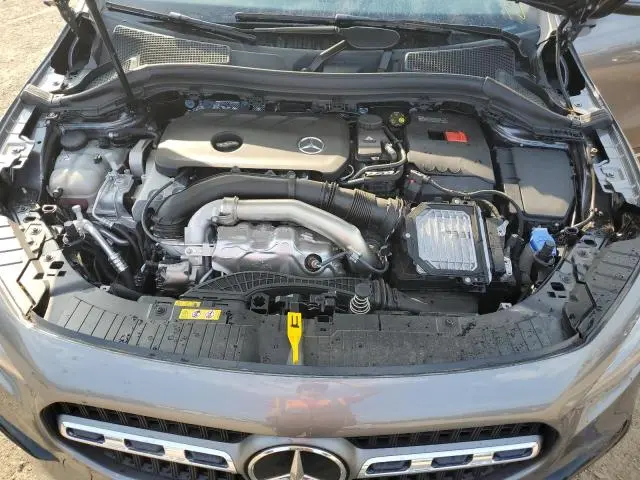 2025 MERCEDES-BENZ GLA 250 4MATIC  