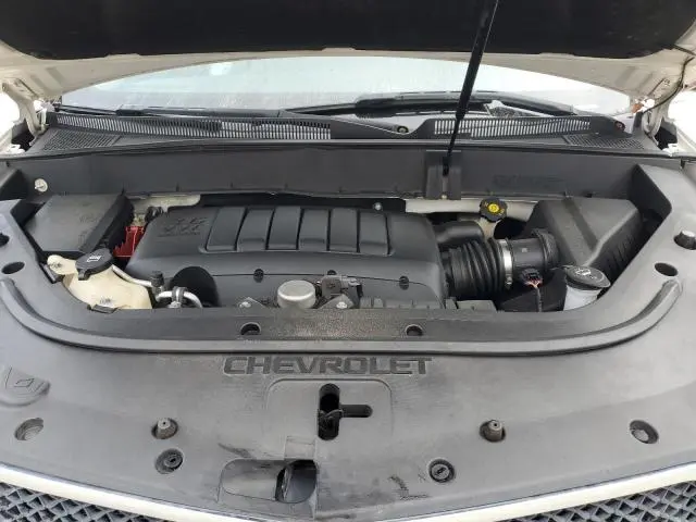 2011 CHEVROLET TRAVERSE LT  