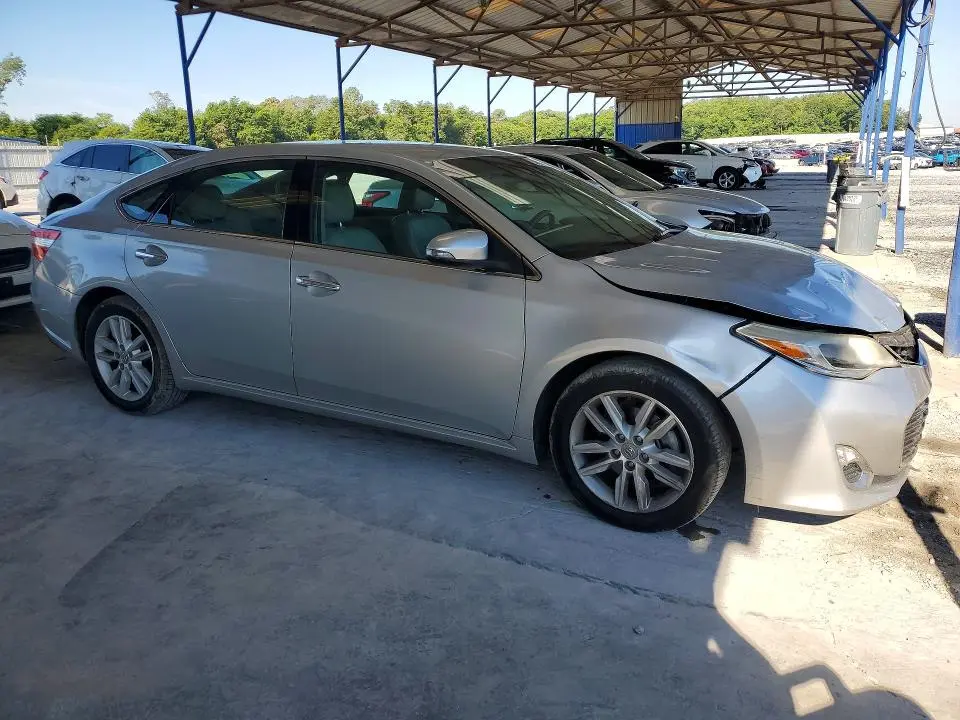 2013 TOYOTA AVALON XLE  