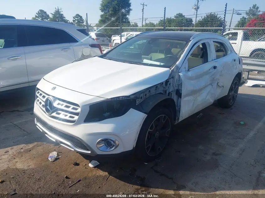 2019 MERCEDES-BENZ GLA 250  