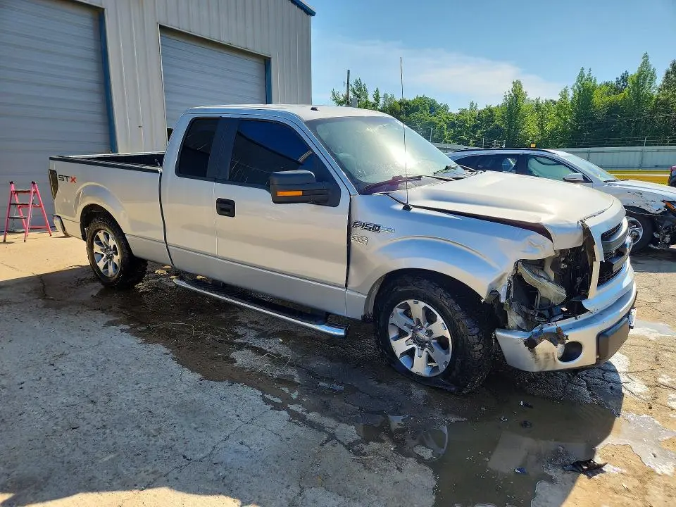 2013 FORD F150 SUPER CAB  