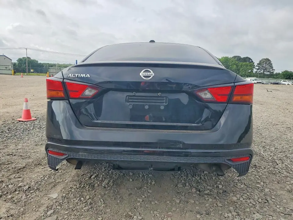 2020 NISSAN ALTIMA S  
