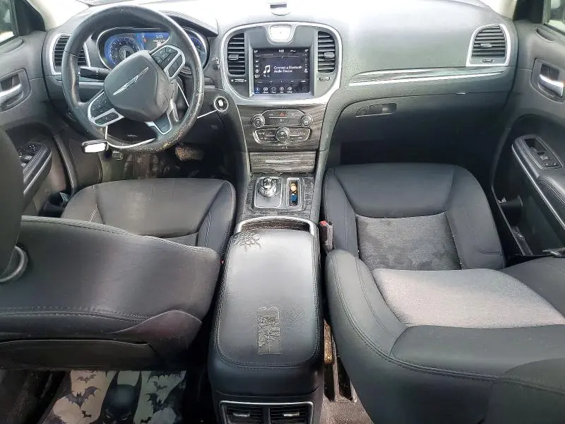2019 CHRYSLER 300 TOURING  