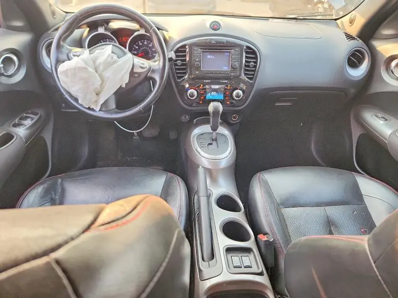 2011 NISSAN JUKE S  