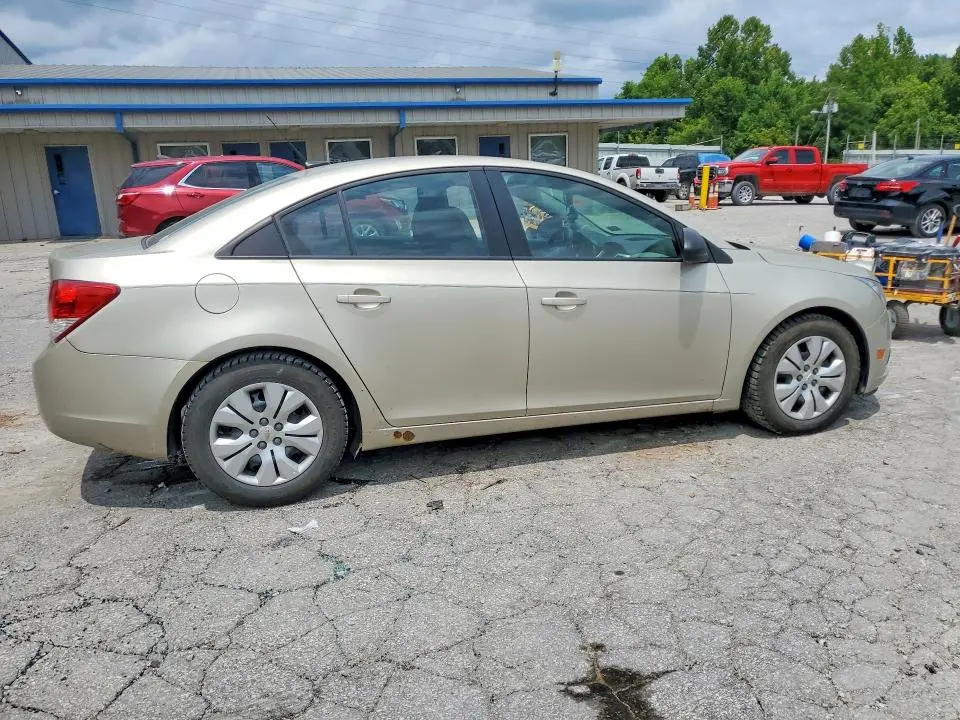 2014 CHEVROLET CRUZE LS  