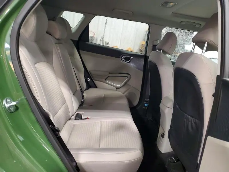 2023 KIA SOUL EX  