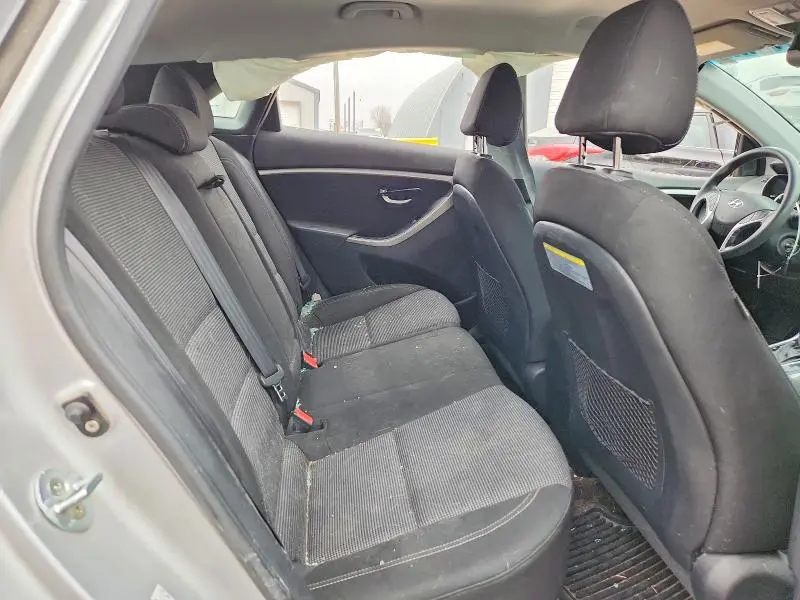 2017 HYUNDAI ELANTRA GT BASE  