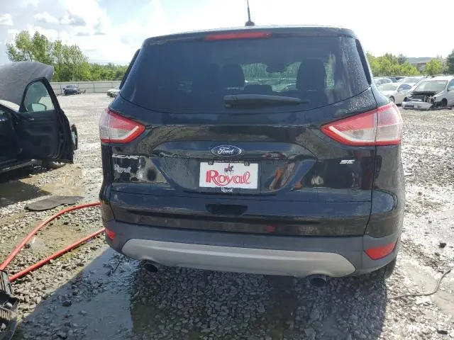 2016 FORD ESCAPE SE  