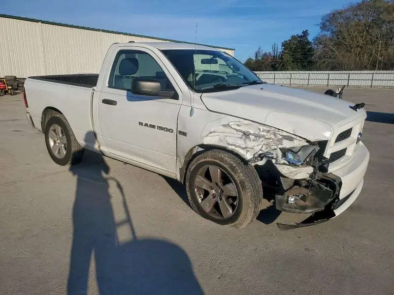 2012 DODGE RAM 1500 ST  