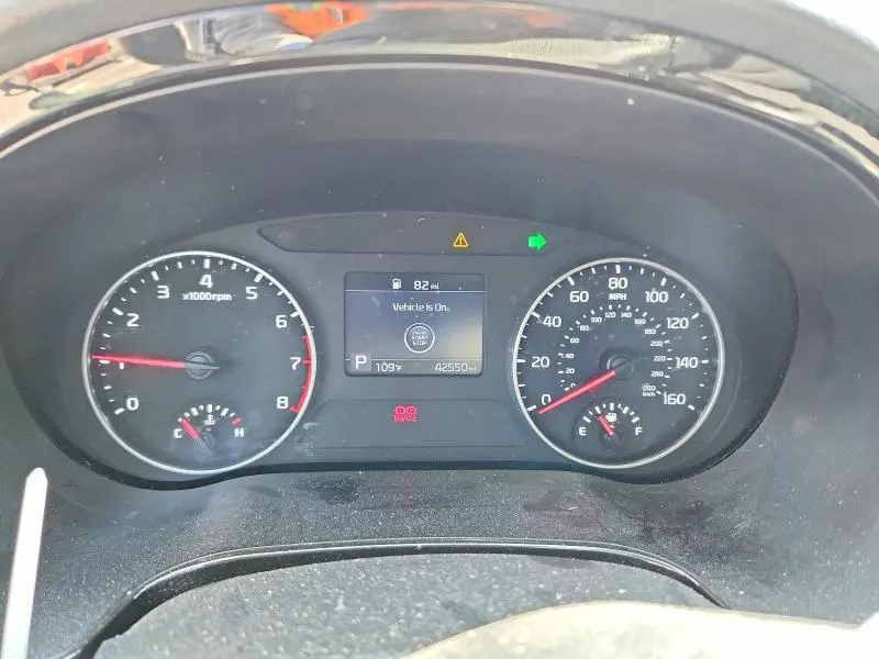 2023 KIA SELTOS S  