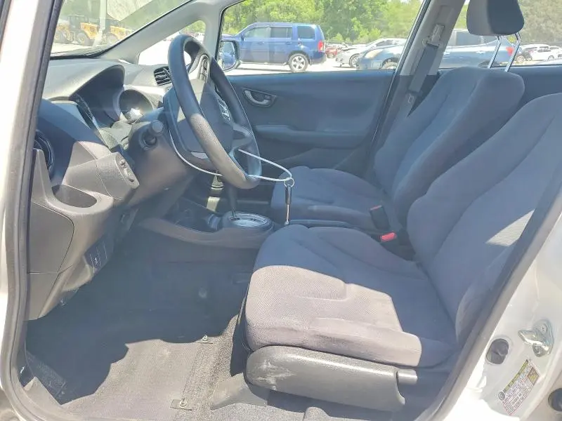 2011 HONDA FIT   