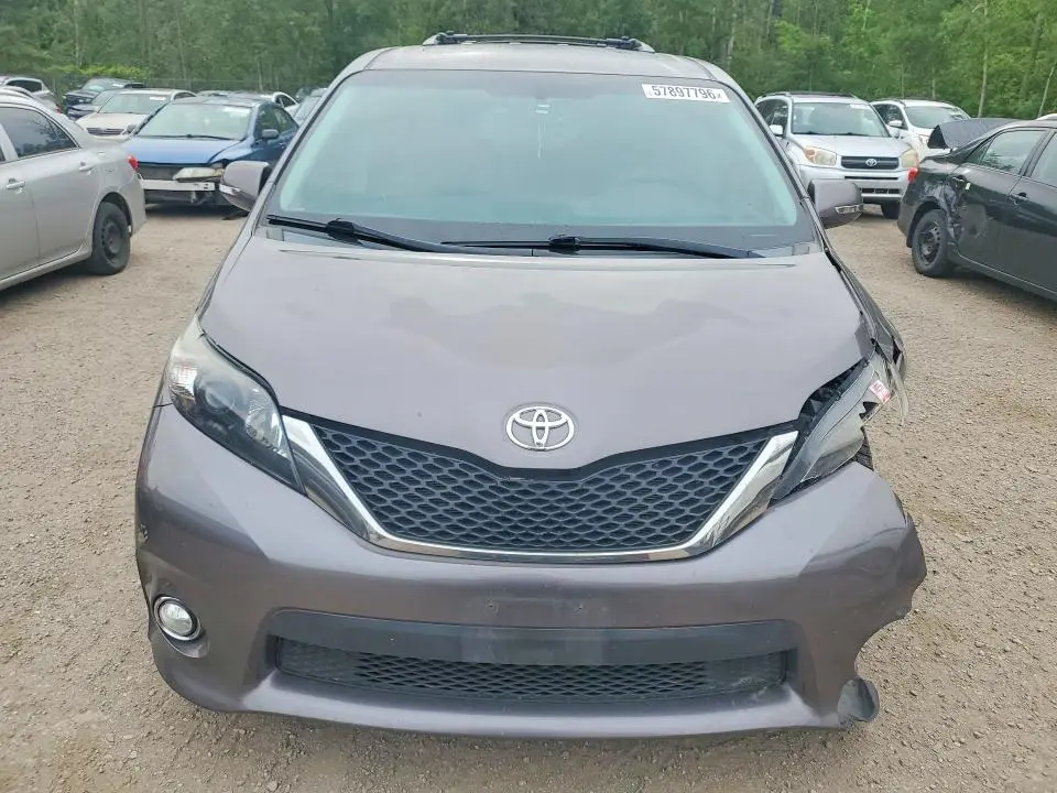 2014 TOYOTA SIENNA SPORT  