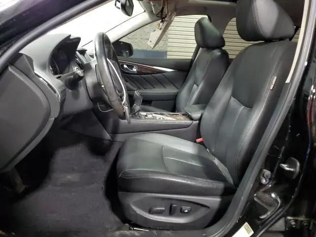 2018 INFINITI Q50 LUXE  