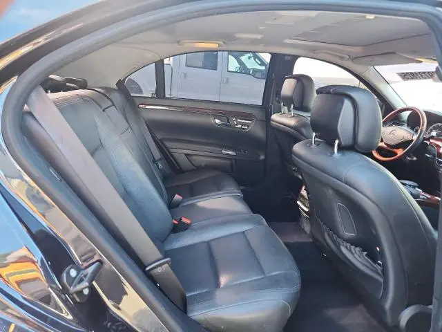 2010 MERCEDES-BENZ S 550  