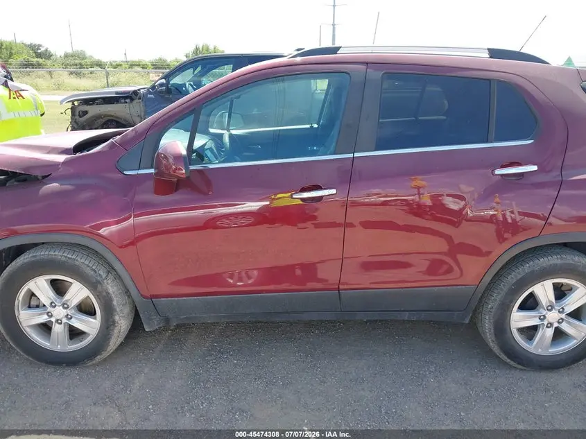 2017 CHEVROLET TRAX LT