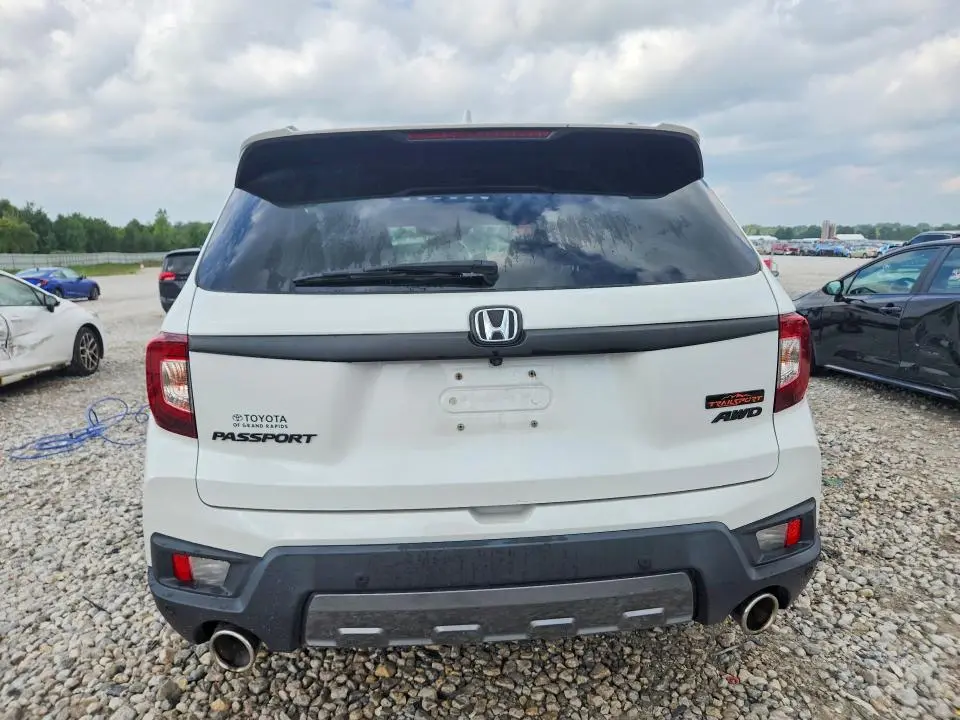 2022 HONDA PASSPORT TRAIL SPORT  