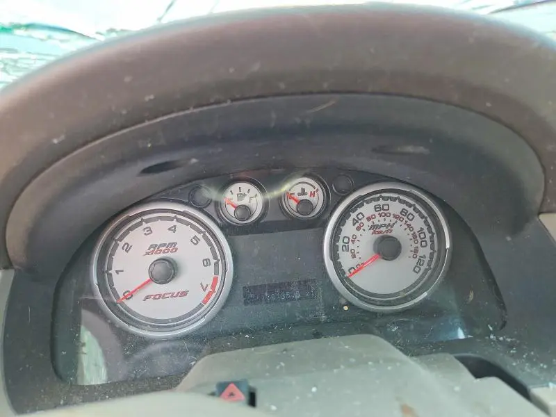 2011 FORD FOCUS SE  