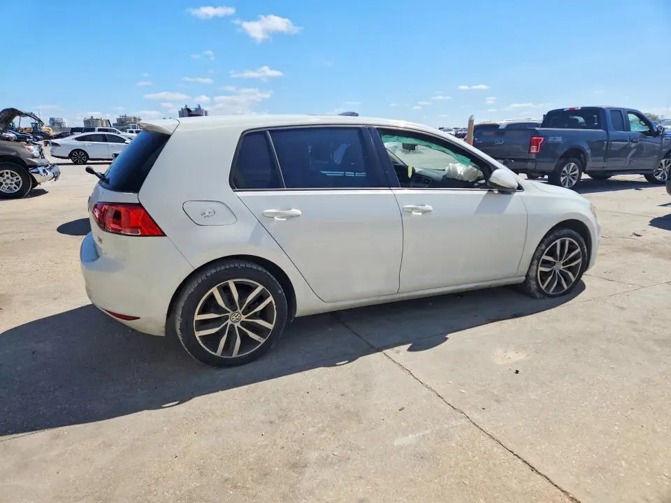 2016 VOLKSWAGEN GOLF   