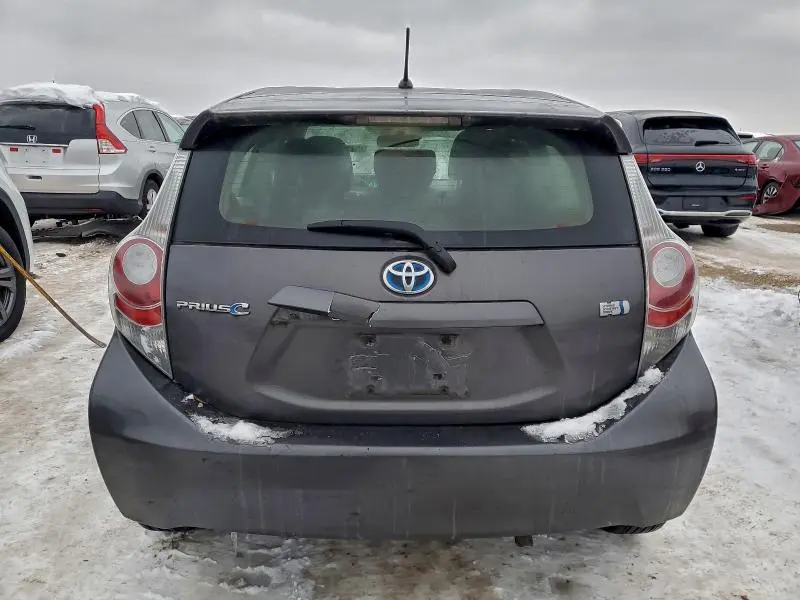 2013 TOYOTA PRIUS C   