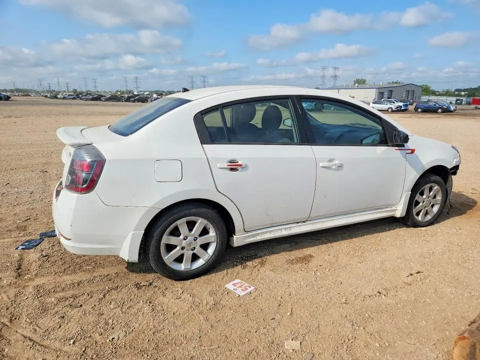 2011 NISSAN SENTRA 2.0  