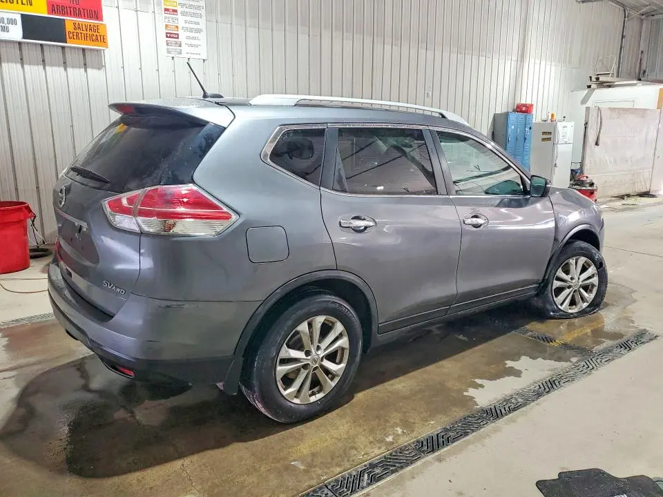 2015 NISSAN ROGUE SV  